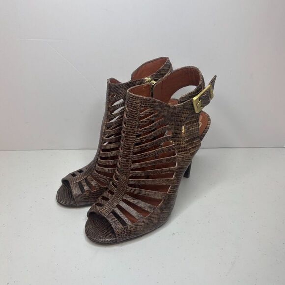 Vince Camuto Aphrodite Snake Leather Ankle Strap Womens Heel Sandals Designer - Picture 3 of 7